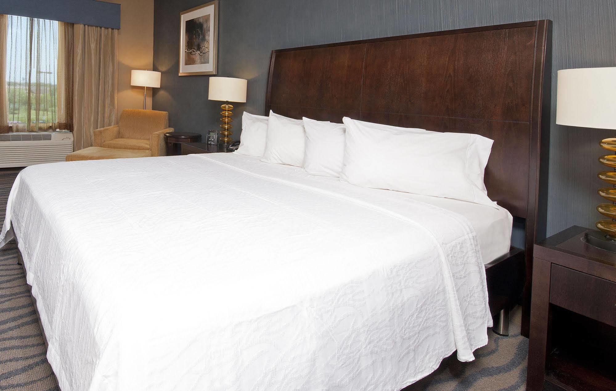 Hilton Garden Inn Ft Worth Alliance Airport Roanoke Buitenkant foto